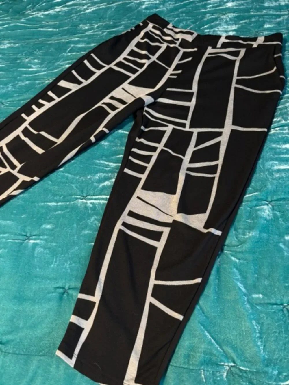 Ozai N Ku Black & White Graphic Print Pants - Picture 2 of 5